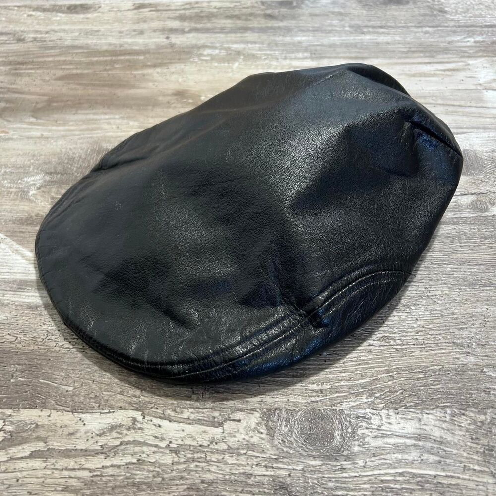 Authentic Vintage 70s/80s Country Gentlemen black leather snap flat cap